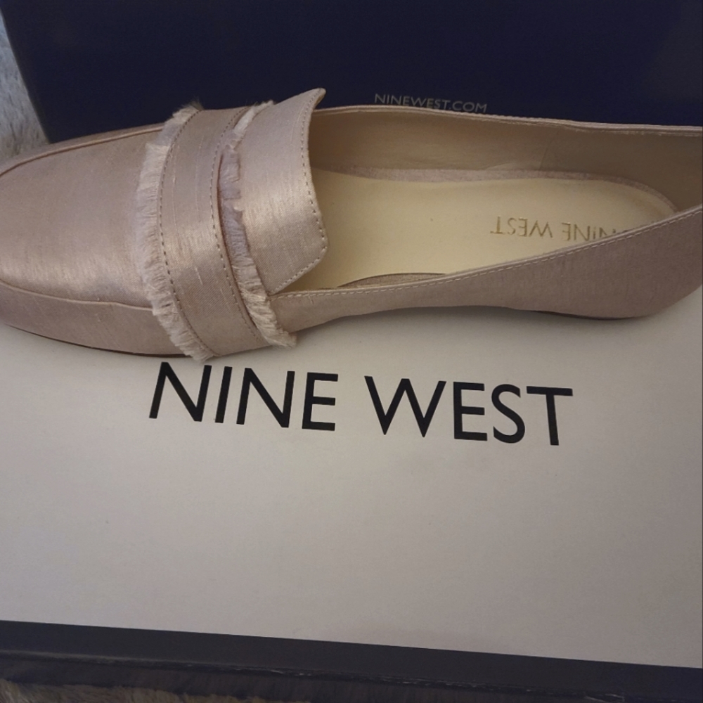 Size 8 Flats